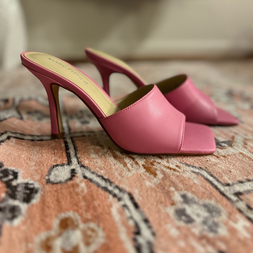 Marc Fisher Heels